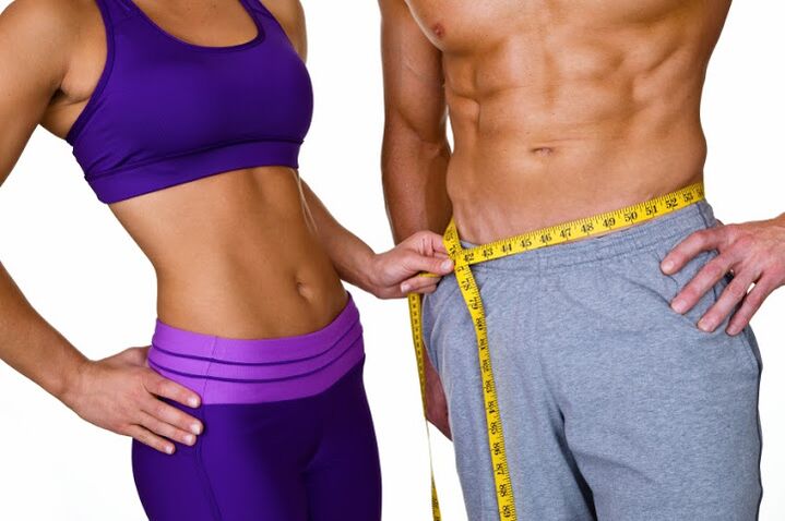 A man and a woman who have lost weight in their belly